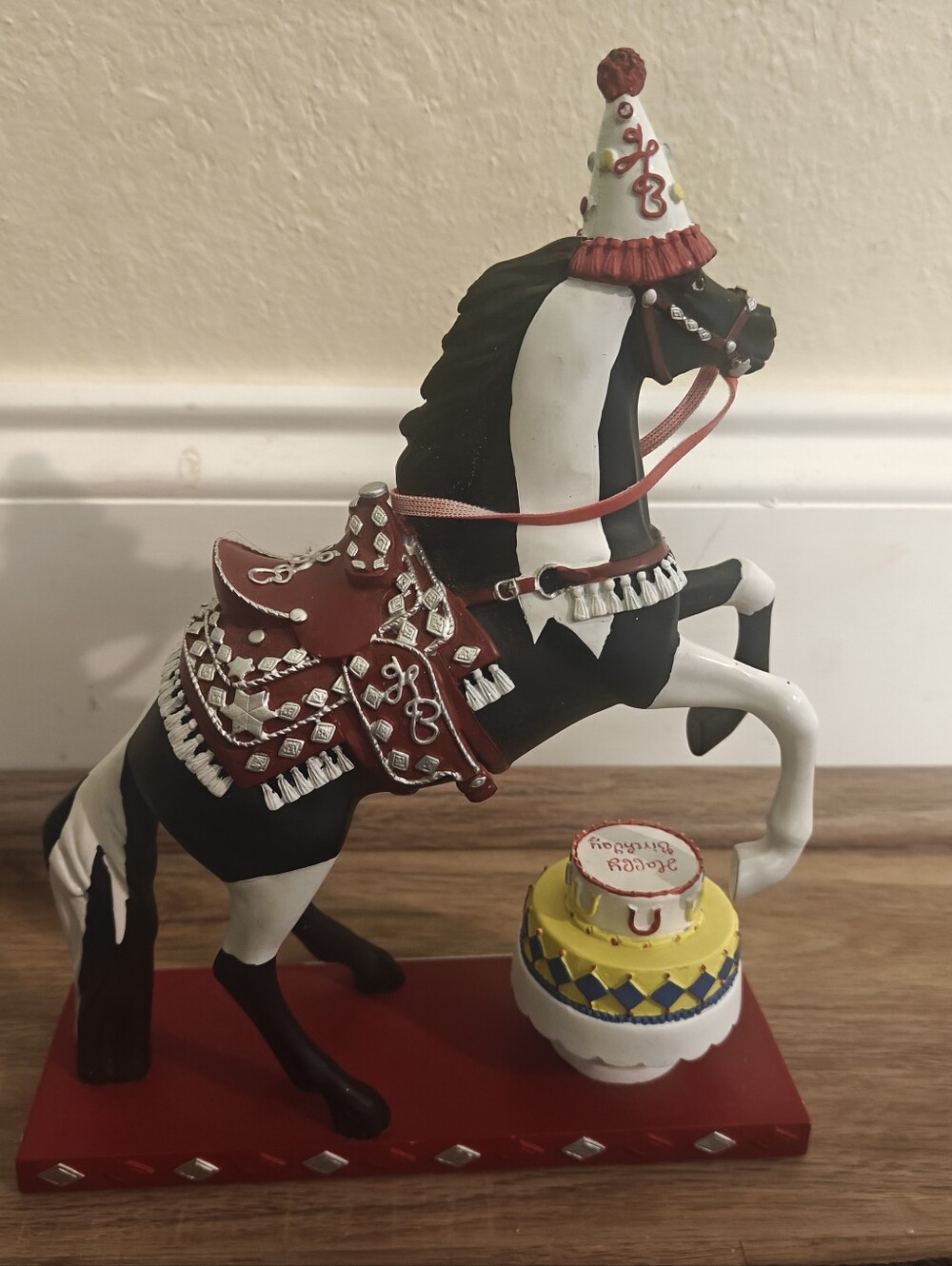 **RETIRED** Trail of painted ponies Happy Birthday - Picture 3 of 5